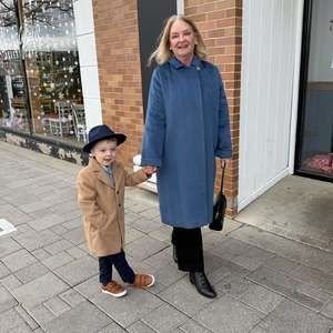 Meet your Posher, Gayle